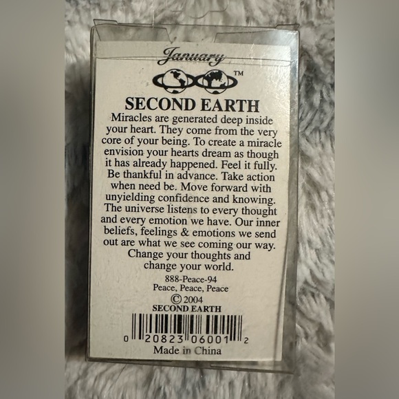 NIB Second Earth birthday pin July layered in 14k gold & sterling silver - Picture 2 of 2